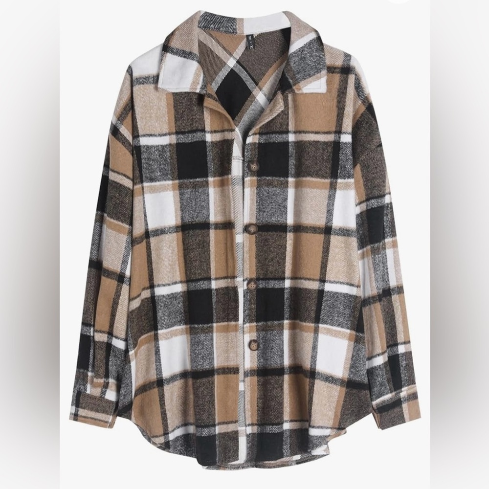 . Zaful ladies Plaid shirt in EUC. Just in time for the chilly weather.